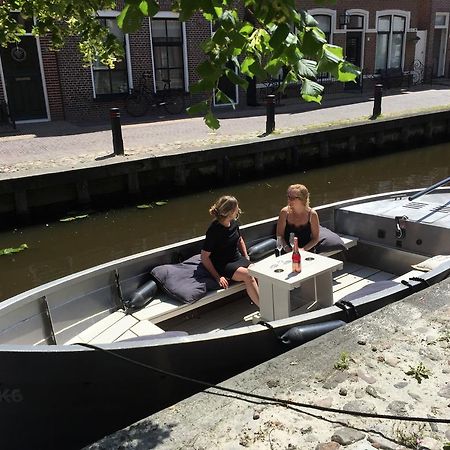 B&B Het Herenhuys Aan De Historische Gracht Van Kollum المظهر الخارجي الصورة